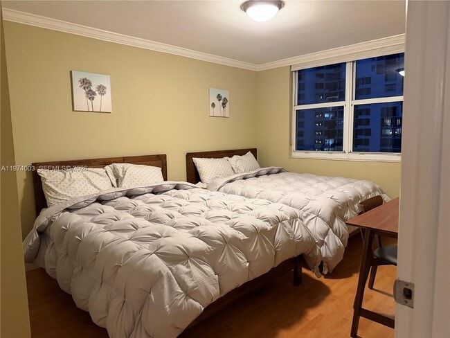 Building Photo - 770 Claughton Island Dr