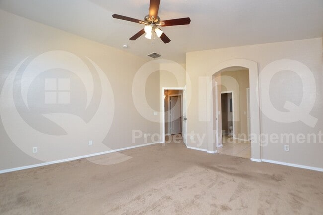 Building Photo - 534 E Ironwood Dr