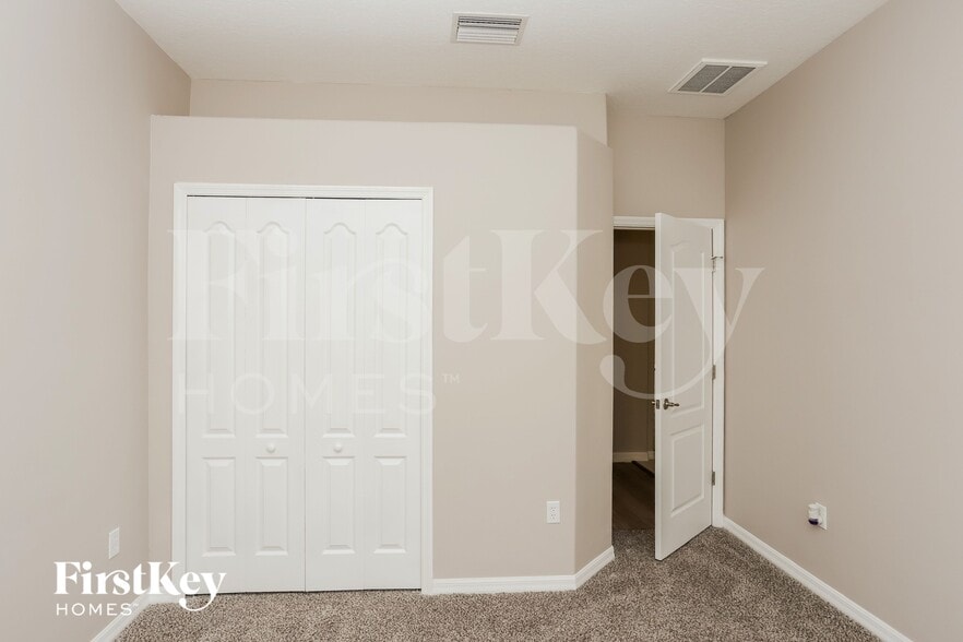 Building Photo - 11451 Callaway Pond Dr