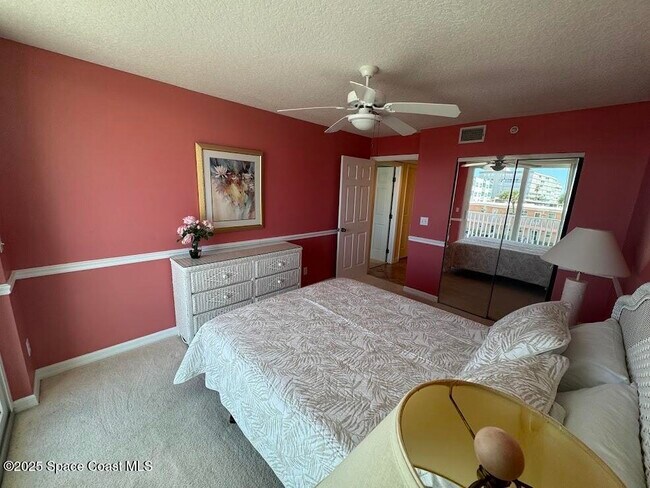 Building Photo - 3740 Ocean Beach Blvd