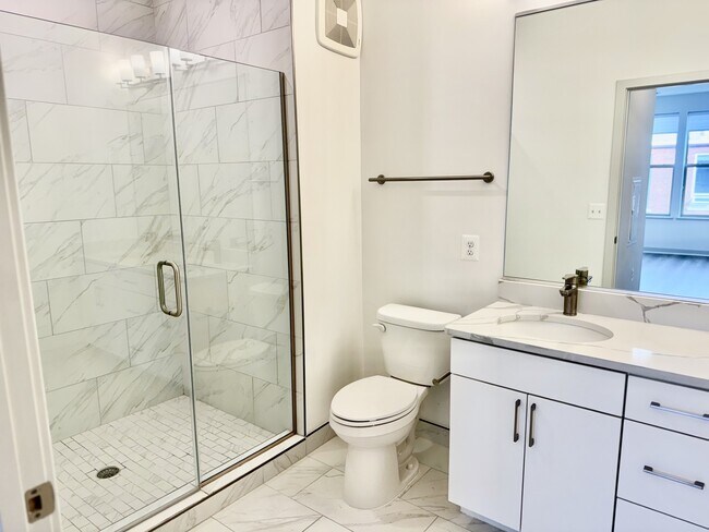 Building Photo - 10755 Fairgrounds Dr