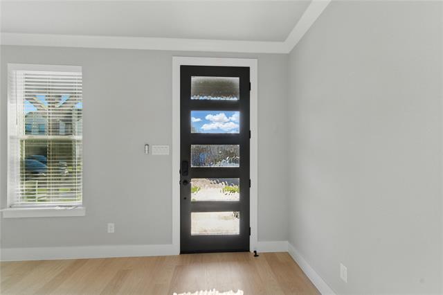 Building Photo - 2617 Tanager St