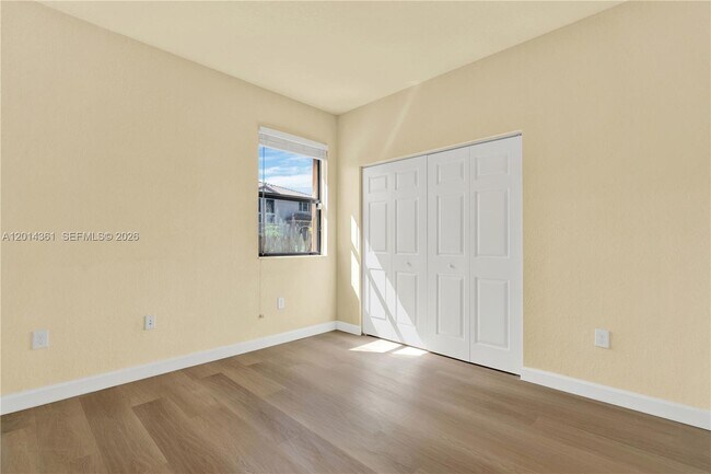 Building Photo - 11924 SW 155th Ct