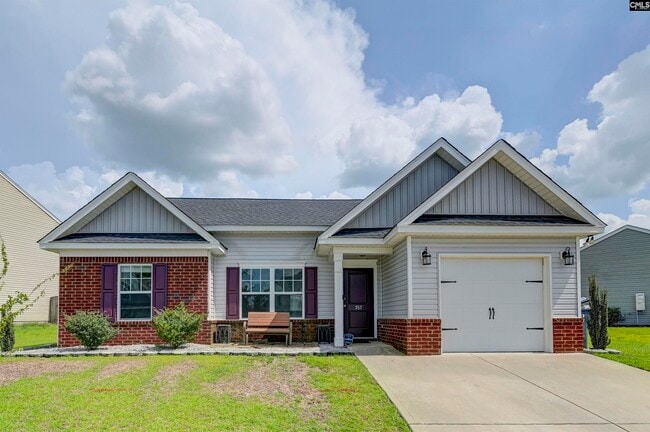 Building Photo - 357 Finch Ln