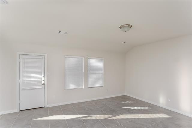 Building Photo - 525 Janette Ct