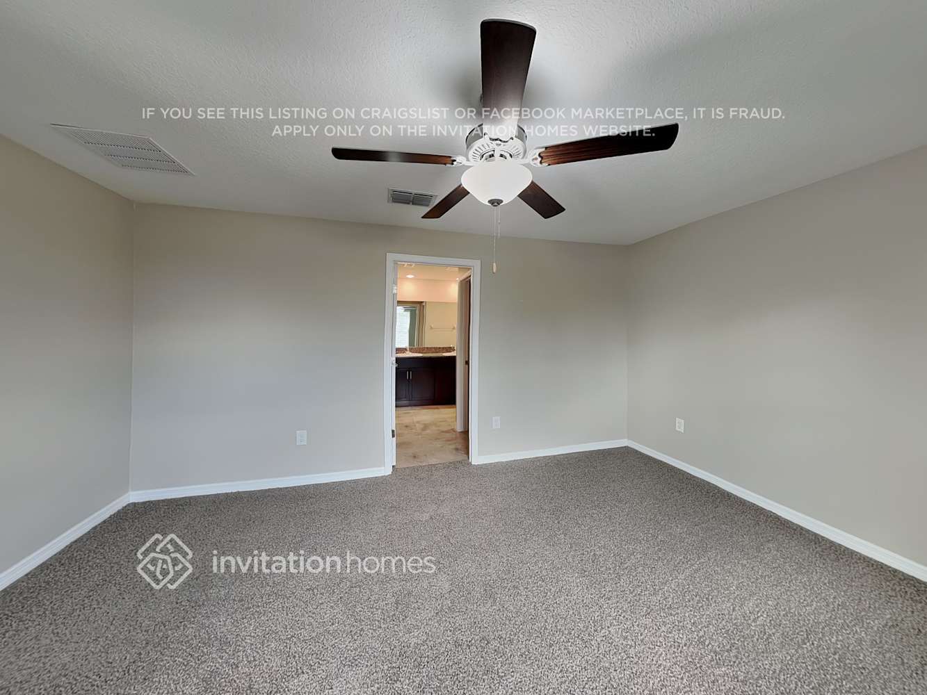 Building Photo - 2219 Treesdale Ave