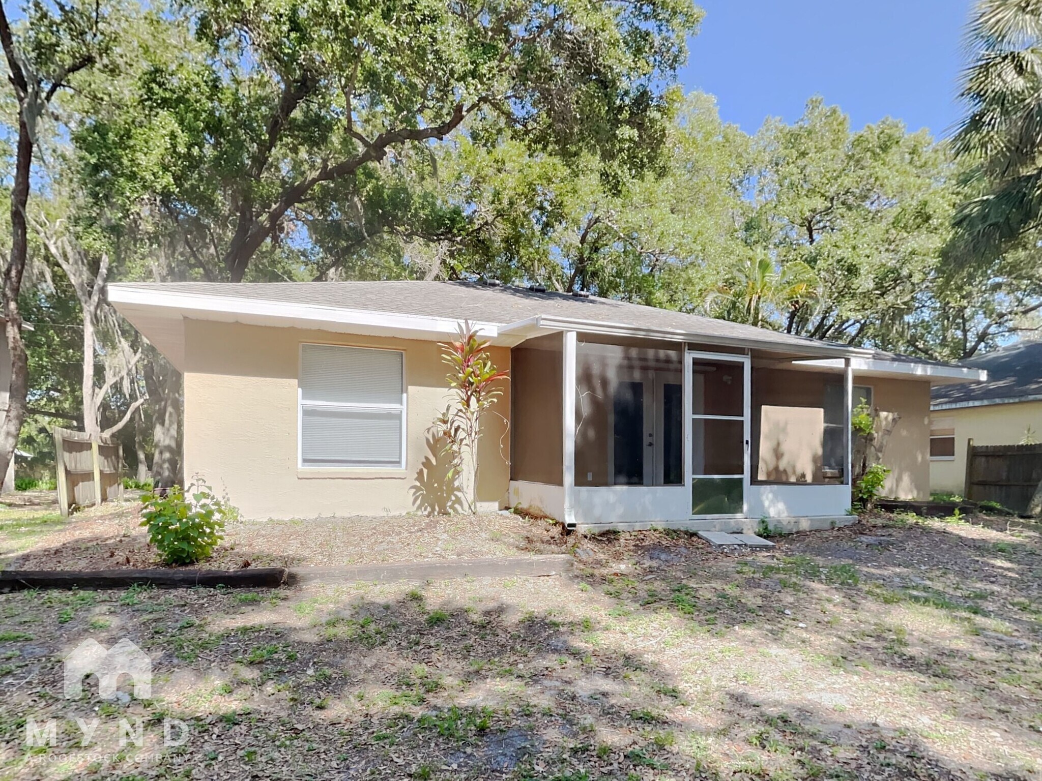 Building Photo - 908 Hubbel Rd