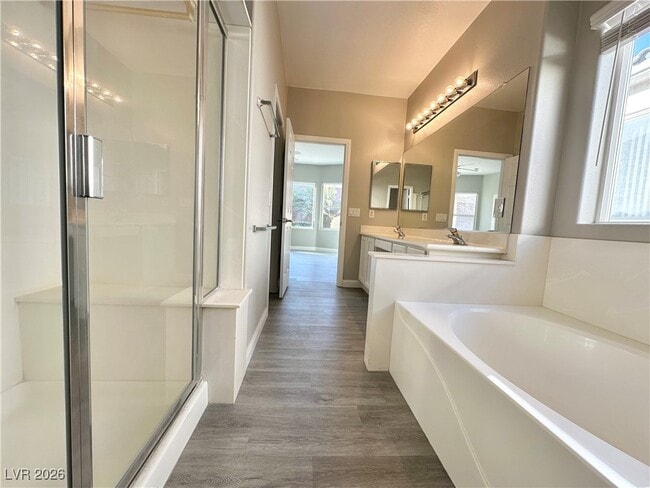 Building Photo - 2547 Belgreen St