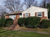 Building Photo - 4753 Eastwin Dr