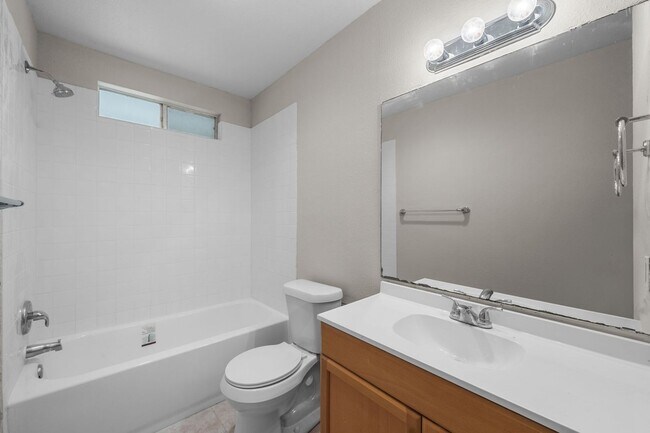 Building Photo - AUS8108 Dunn