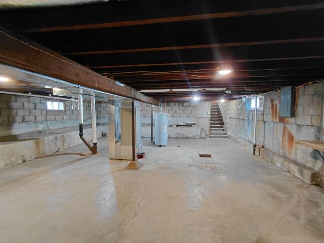 Building Photo - Cozy Home in Rolla