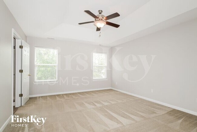 Building Photo - 455 Spring Trce