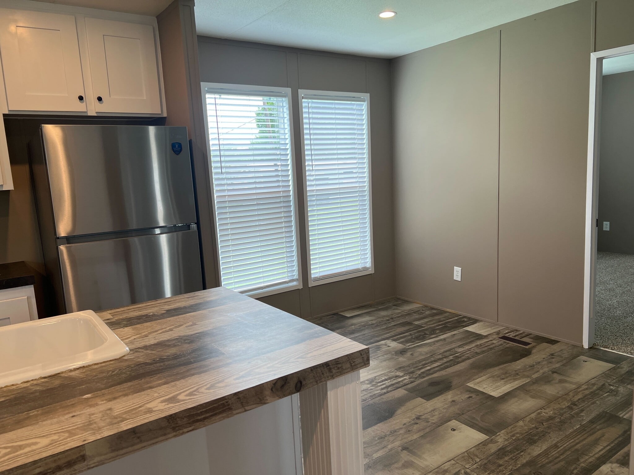 Building Photo - 150 Tonkawa Trl