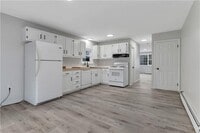 Building Photo - 105 Roosevelt St