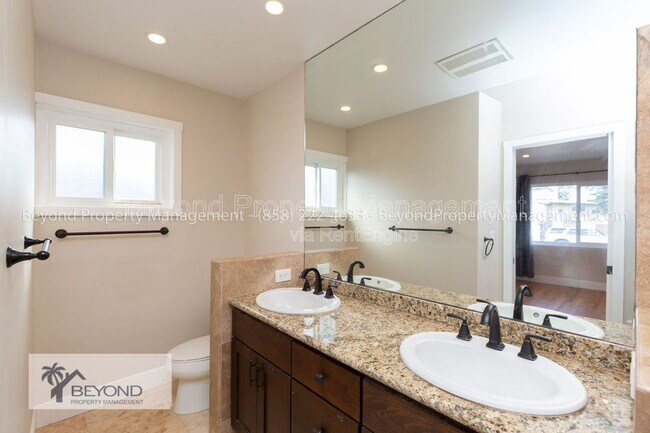 Building Photo - 2626 Greyling Dr