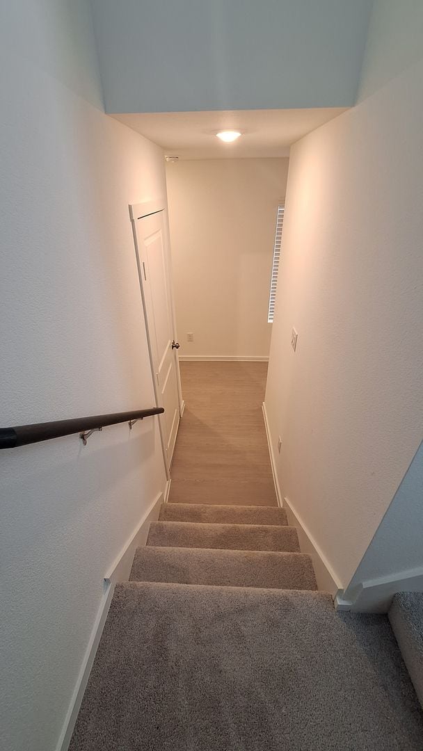 Building Photo - NEWLY BUILT 4 bedroom 2.5 Bath Single fami...