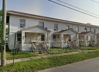 Building Photo - 503 E Vine St