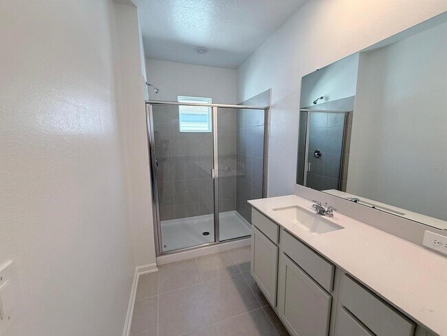 Building Photo - 2665 Bevel Ln