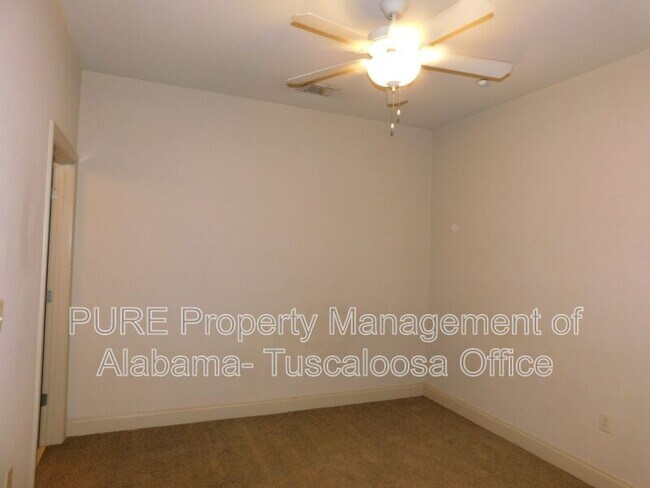 Building Photo - 1510 9th St