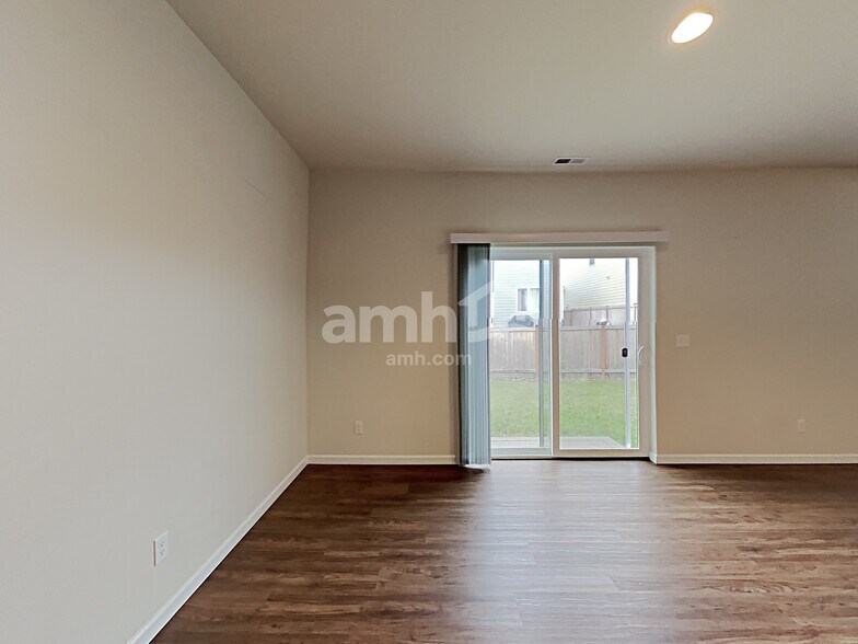 Building Photo - 19015 112th Ave Ct E