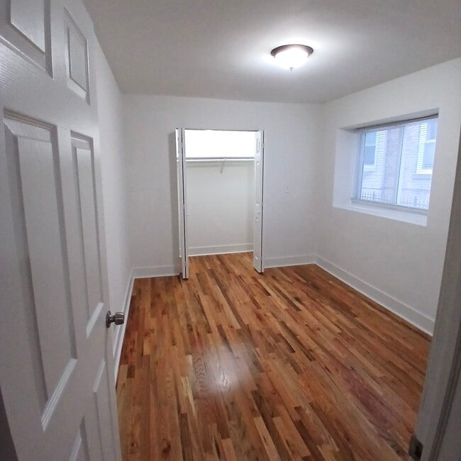 Building Photo - 2108 N Keeler Ave