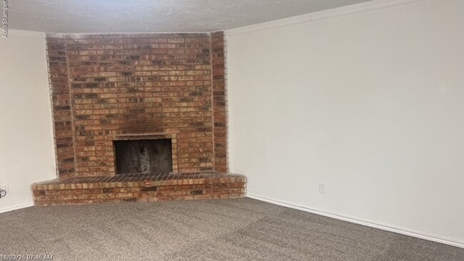 Building Photo - 609 Live Oak Dr