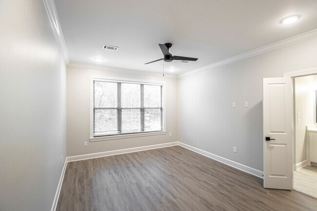 Building Photo - 306 Kanis Ridge Dr