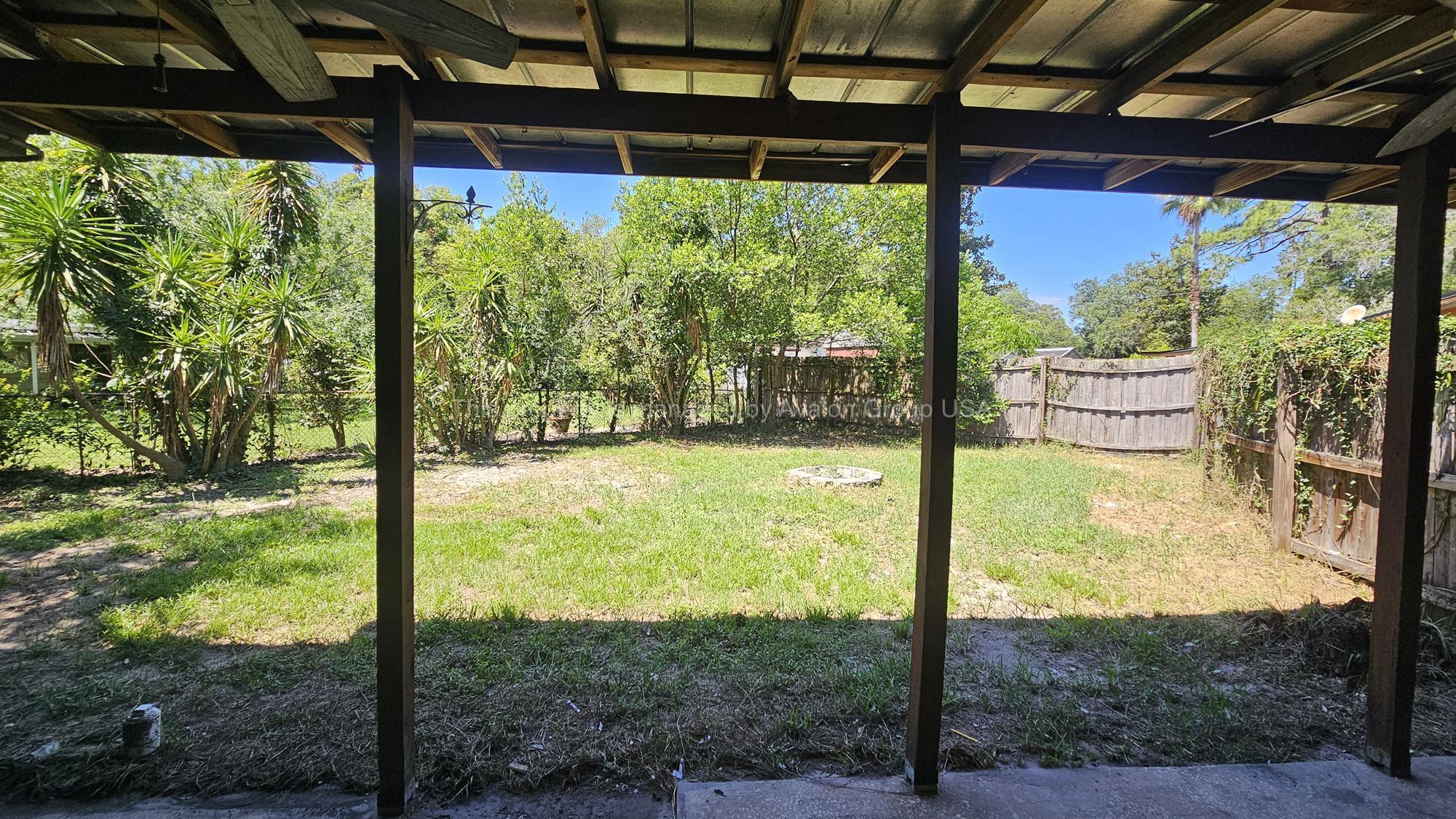 Building Photo - 5474 N River Rd