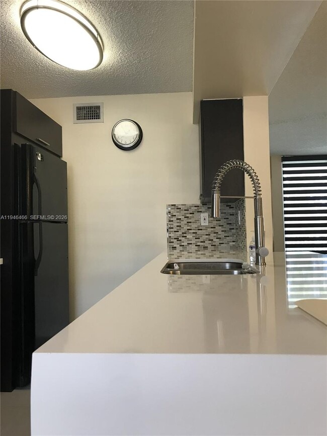 Building Photo - 4652 NW 97th Pl