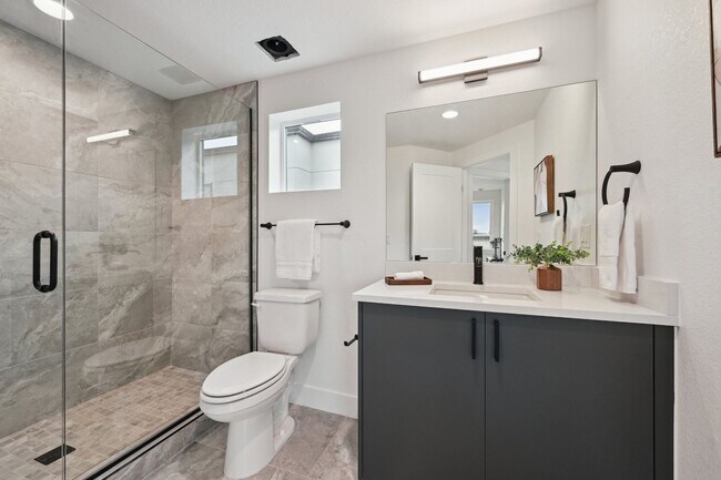 Building Photo - Modern 3BD, 3.5BA Sloan’s Lake Home with Rooftop Deck and 1-Car Garage