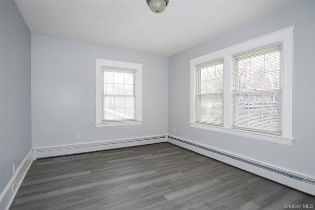 Building Photo - 67 S Grand Ave