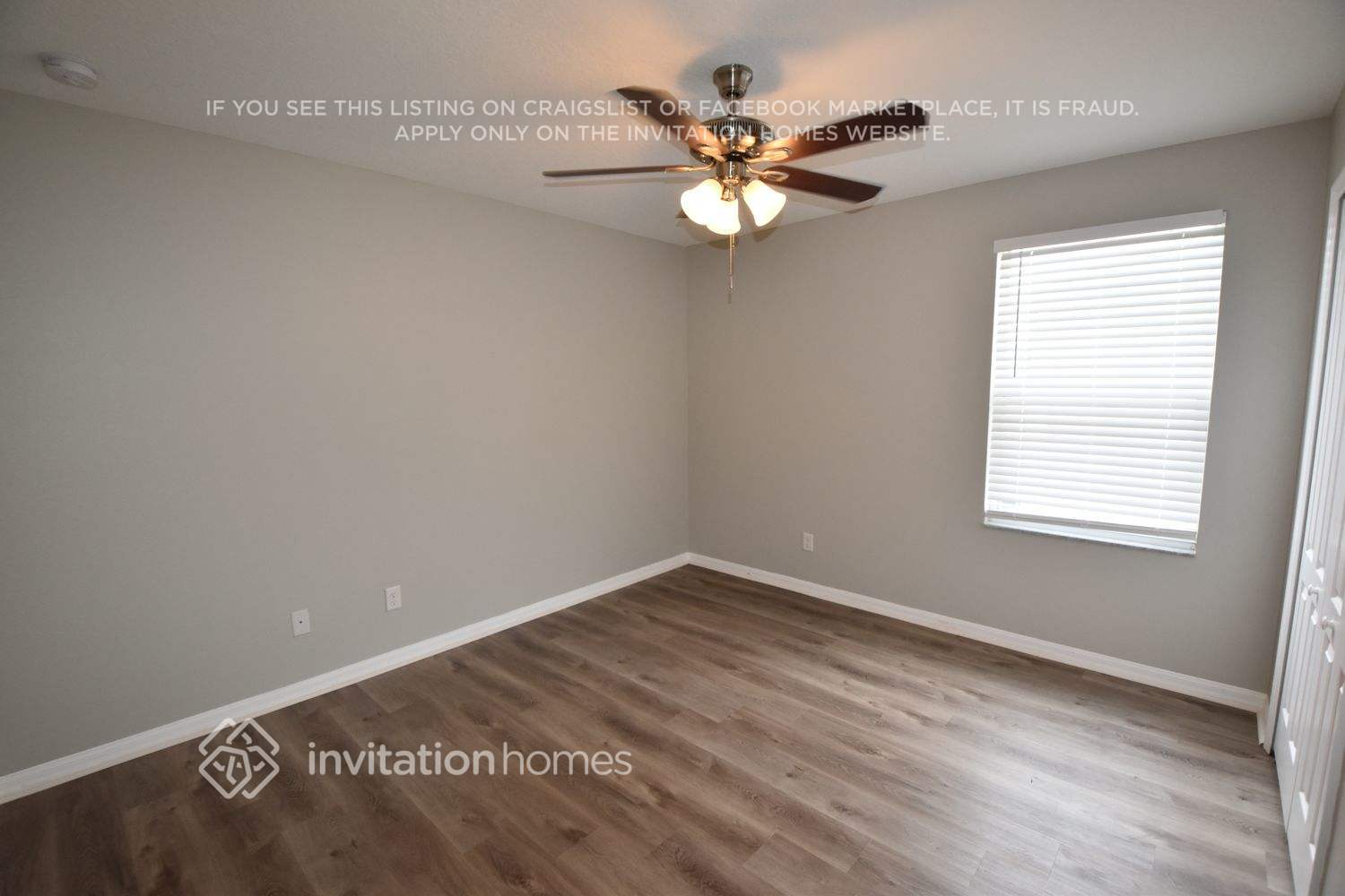 Building Photo - 5905 Lilac Lake Dr