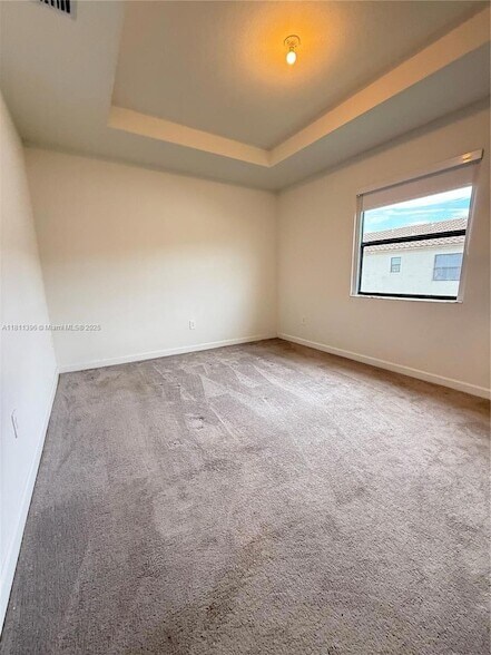 Building Photo - 11814 SW 246th Ln
