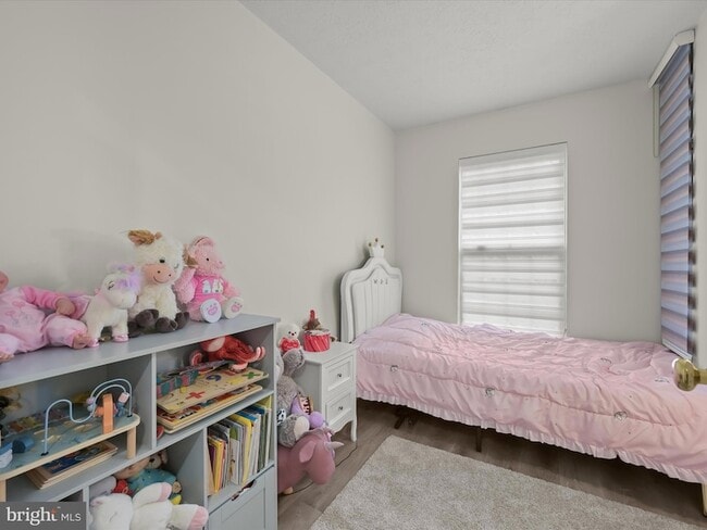Building Photo - 7729 Patuxent Oak Ct