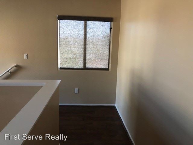 Building Photo - 3 br, 2.5 bath House - 3565 Terraza Mar Ave.