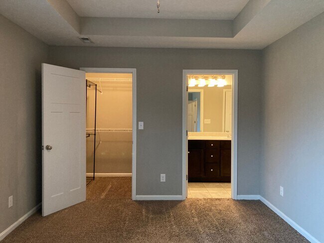 Building Photo - New & Improved Price!