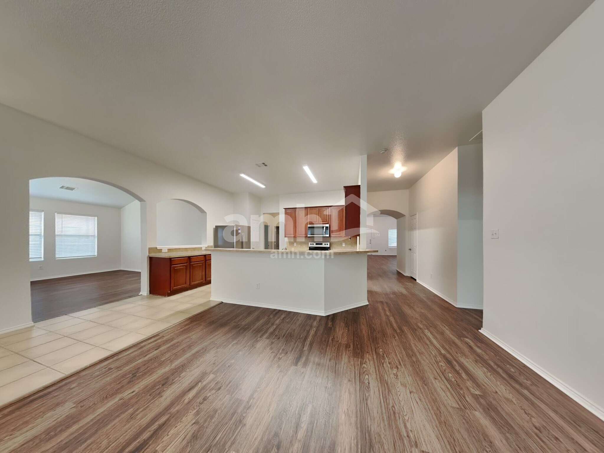 Building Photo - 1207 Fox Glen Trail