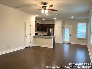 Building Photo - 2222 Sandlewood Cv
