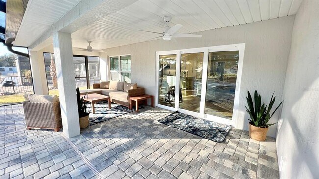 Building Photo - 17920 SW 66th Pl