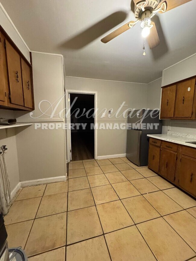 Building Photo - Charming 2 bedroom 1 bathroom home in Berc...