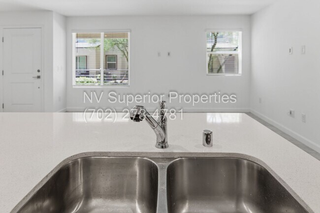 Building Photo - NW! 3 Bedroom Townhouse!! Gated!! Parks!! All Tile Floors Downstairs!! 2 Car Garage!!!