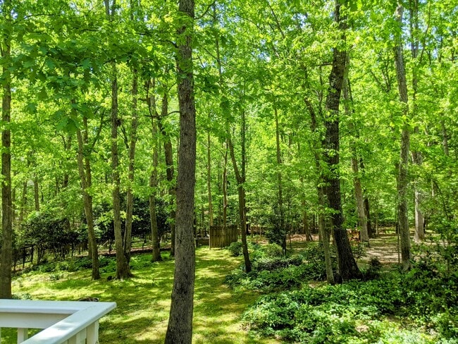 Building Photo - 102 Blackford Ct