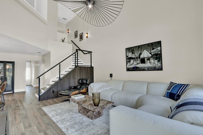 Building Photo - 1506 Mizzenmast Way