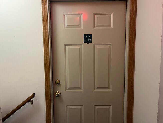 Building Photo - 1371 Cunat Ct