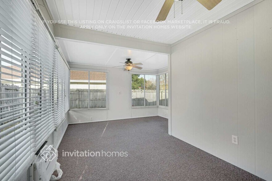 Building Photo - 8089 Beaver Creek Dr