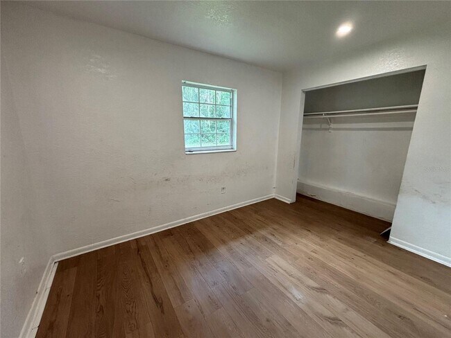 Building Photo - 205 S Chandler Ave