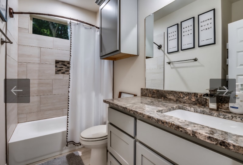 Building Photo - 913 Cope St