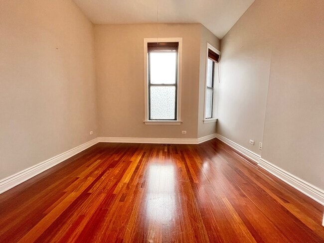 Building Photo - 2801 N Seminary Ave