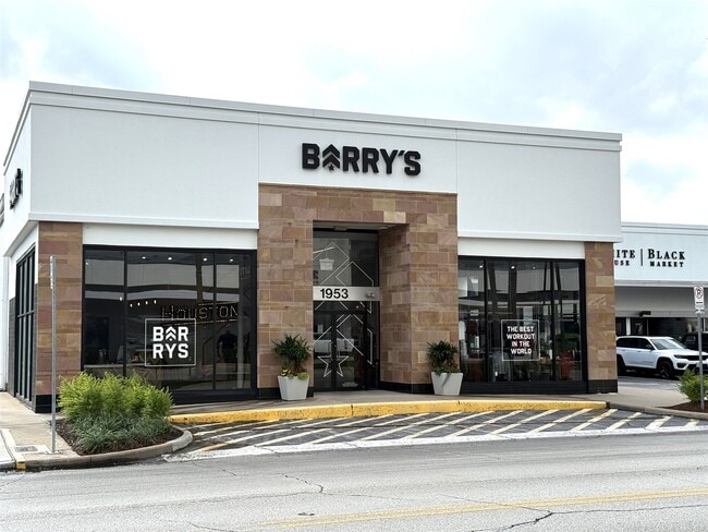 Building Photo - 1963 Peden St