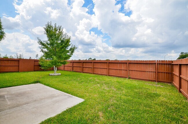 Building Photo - 21655 Rainfall Park Dr